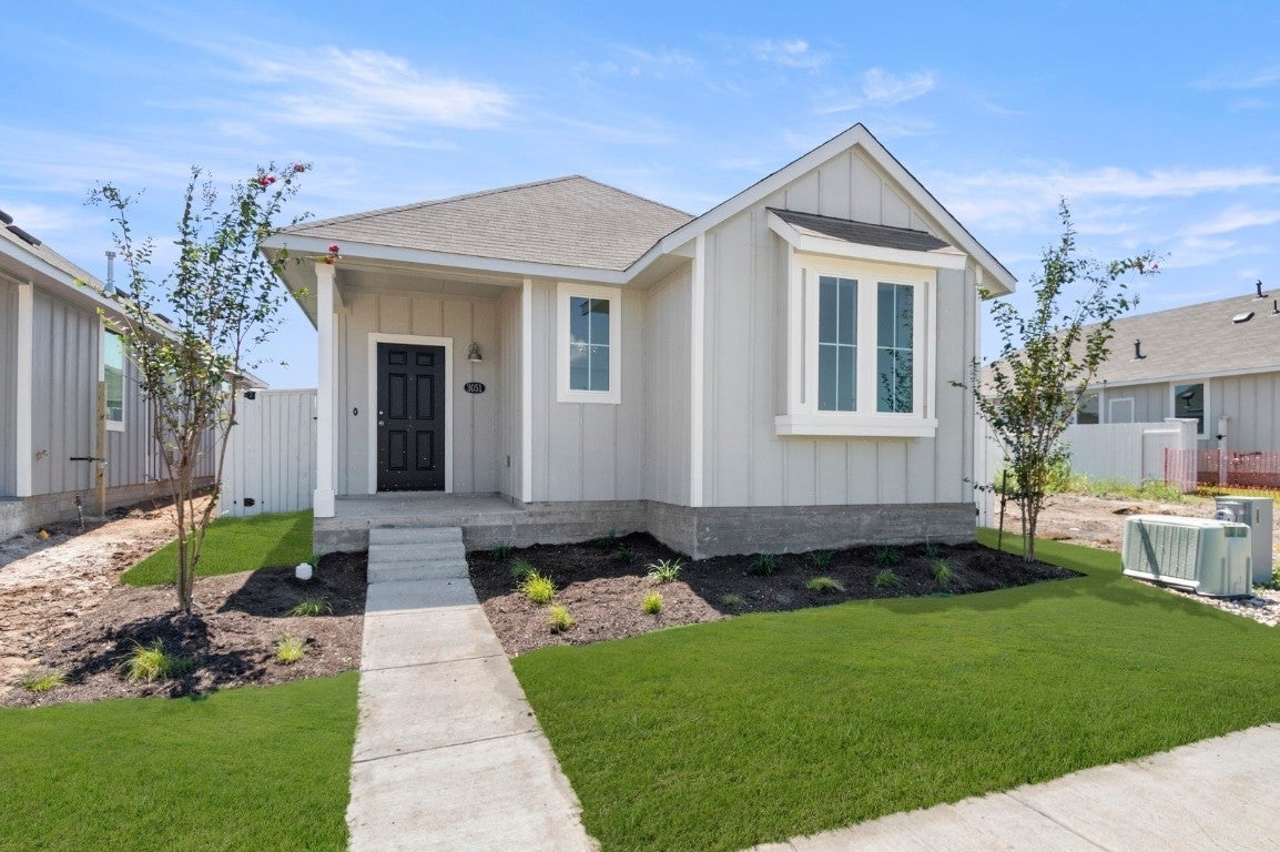 Photo of Listing #8943827