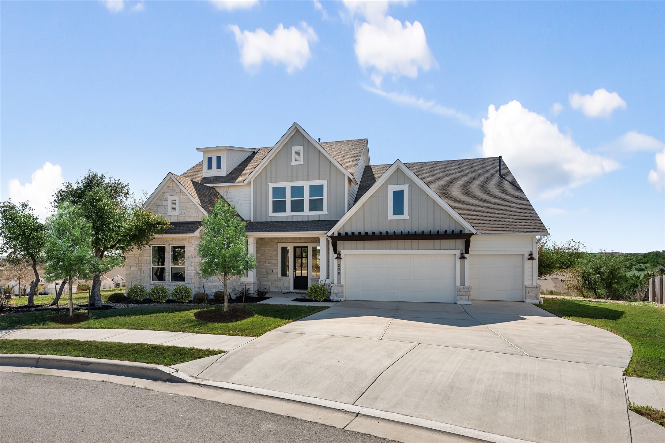 Photo of Listing #2078833