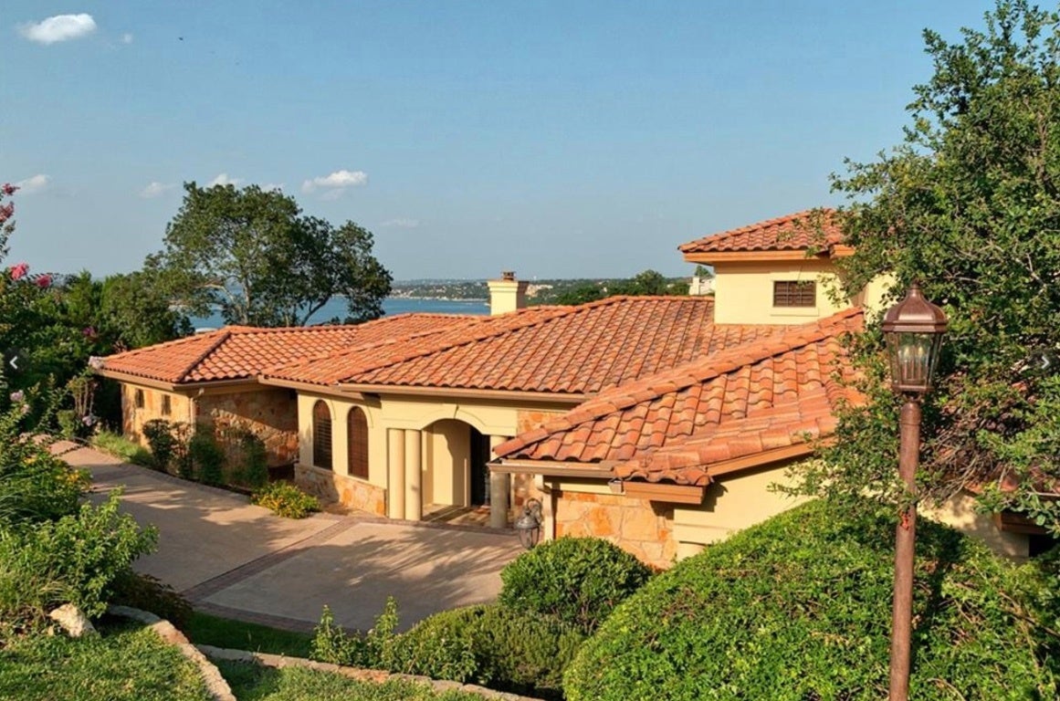 Photo of Listing #1973631