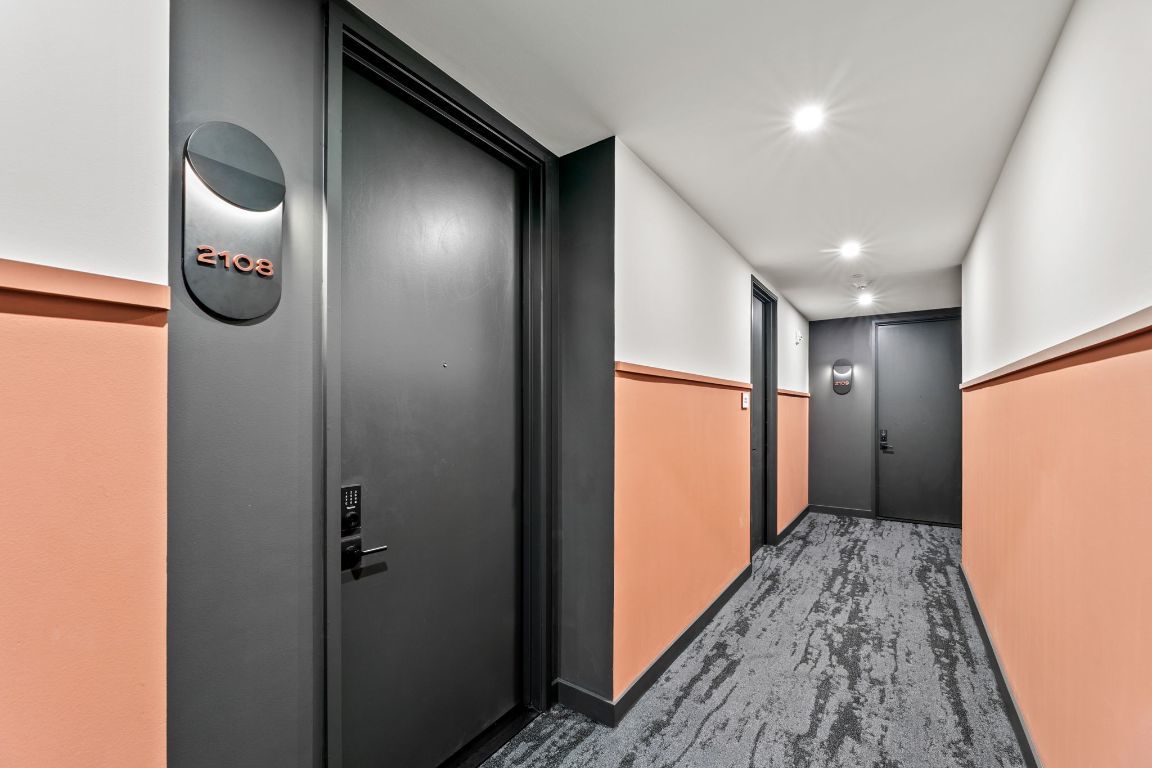 Photo of Listing #2311655