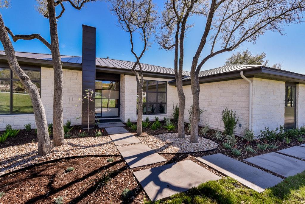 Photo of Listing #1220208