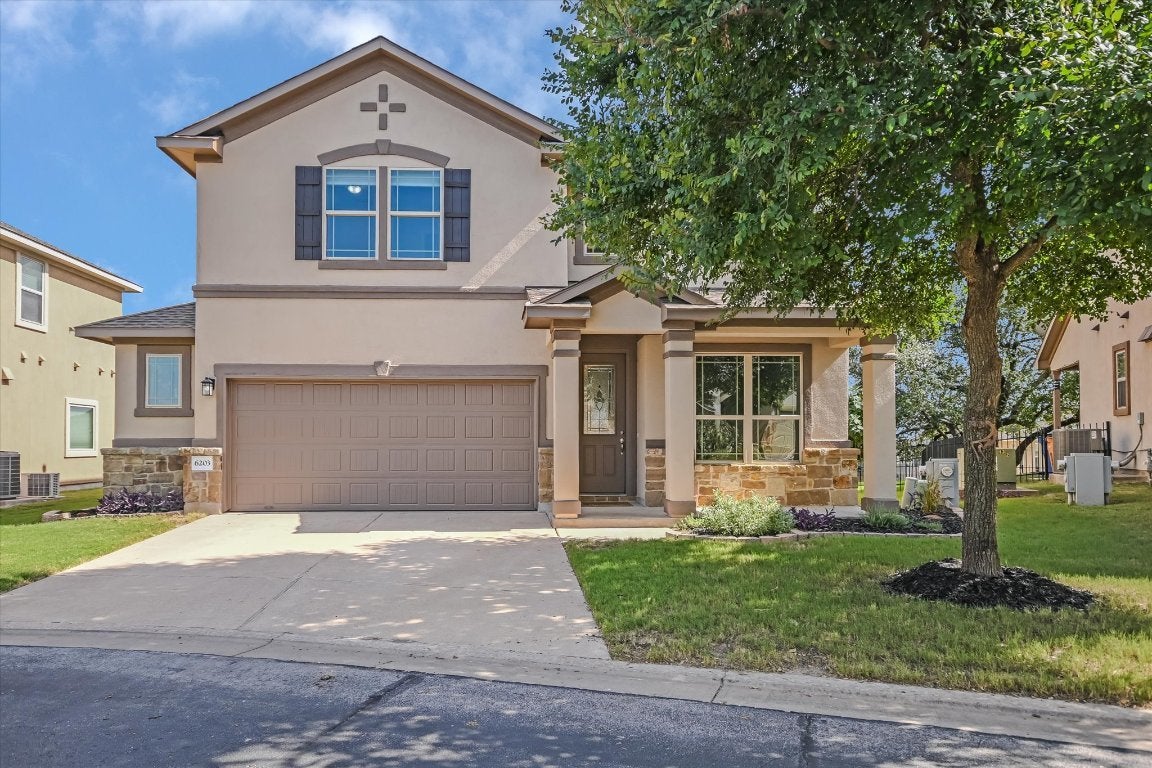 Photo of Listing #4557879