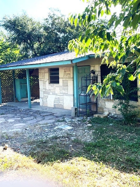 Photo of Listing #4103252