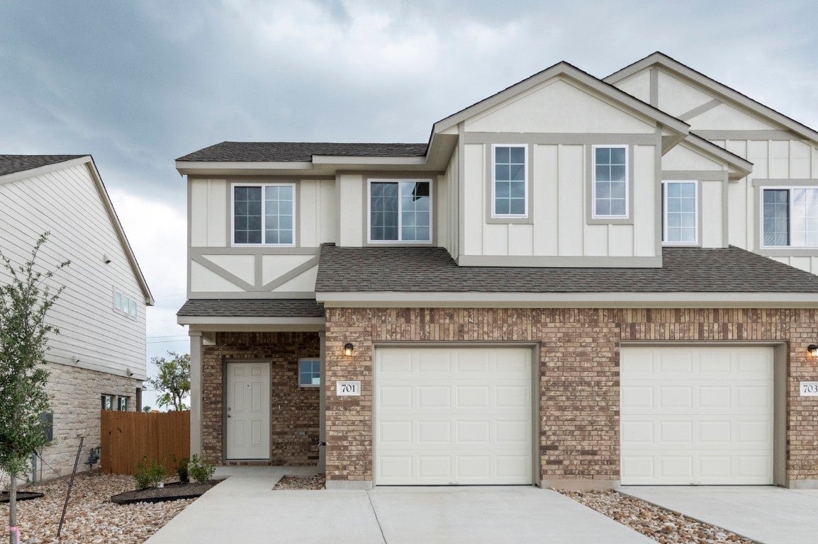 Photo of Listing #5704374