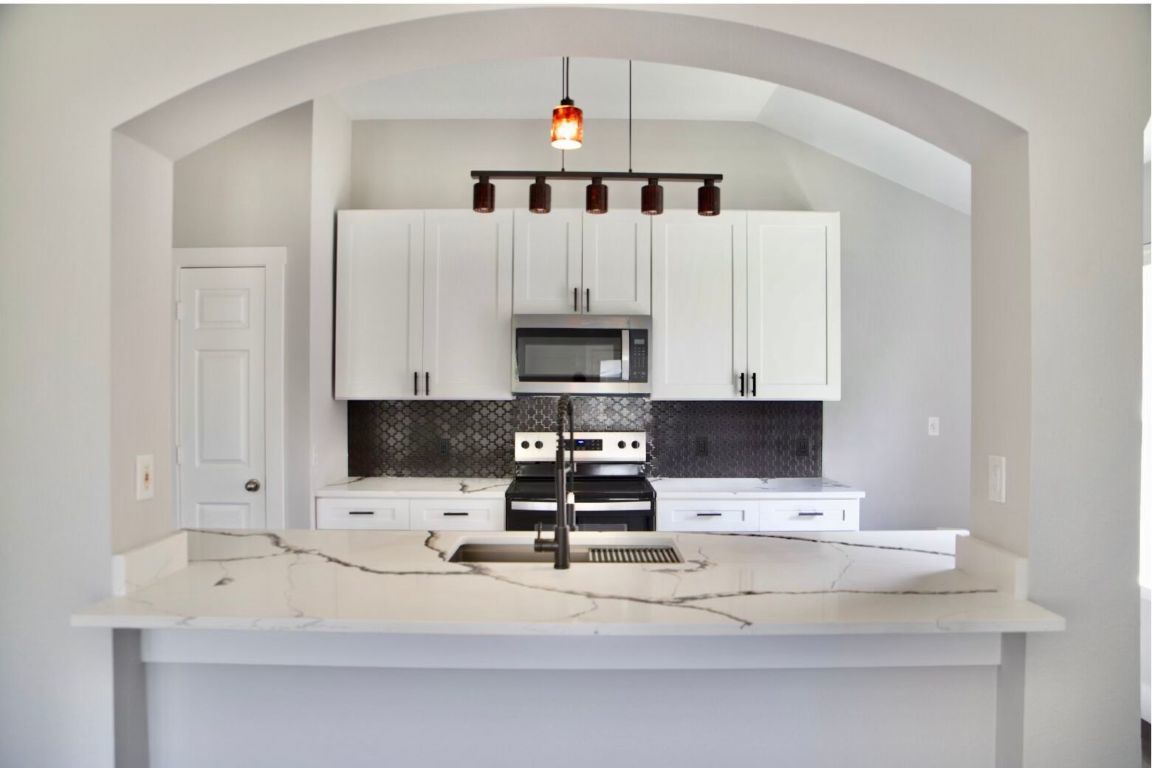 Photo of Listing #4114187