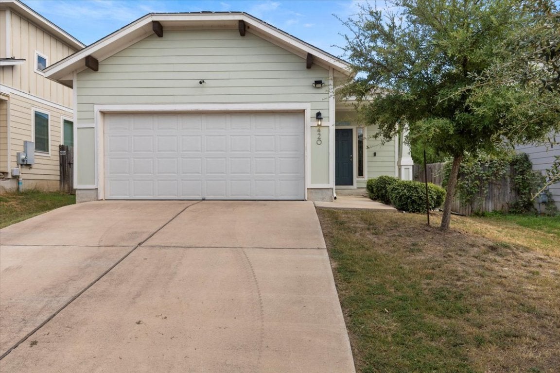 Photo of Listing #8945358