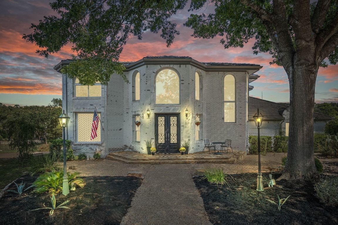 Photo of Listing #1390119