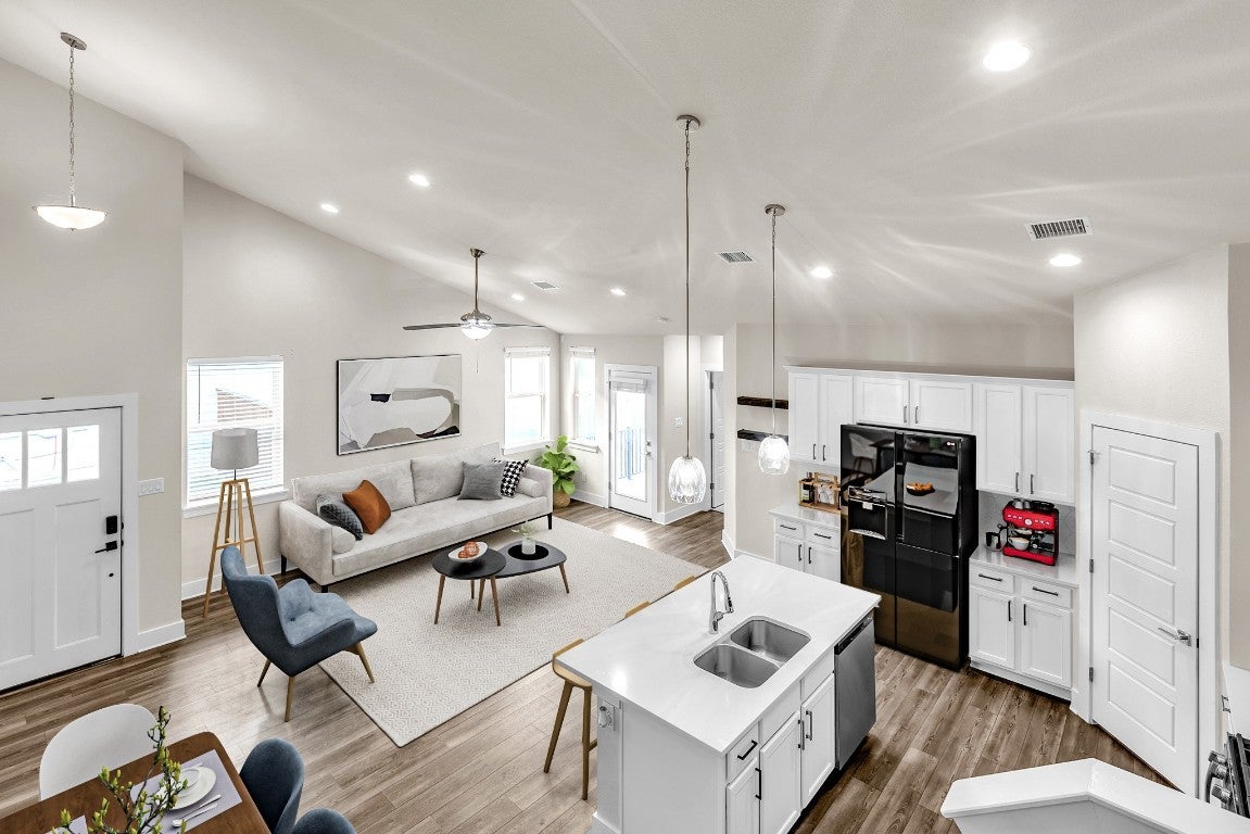 Photo of Listing #8772451