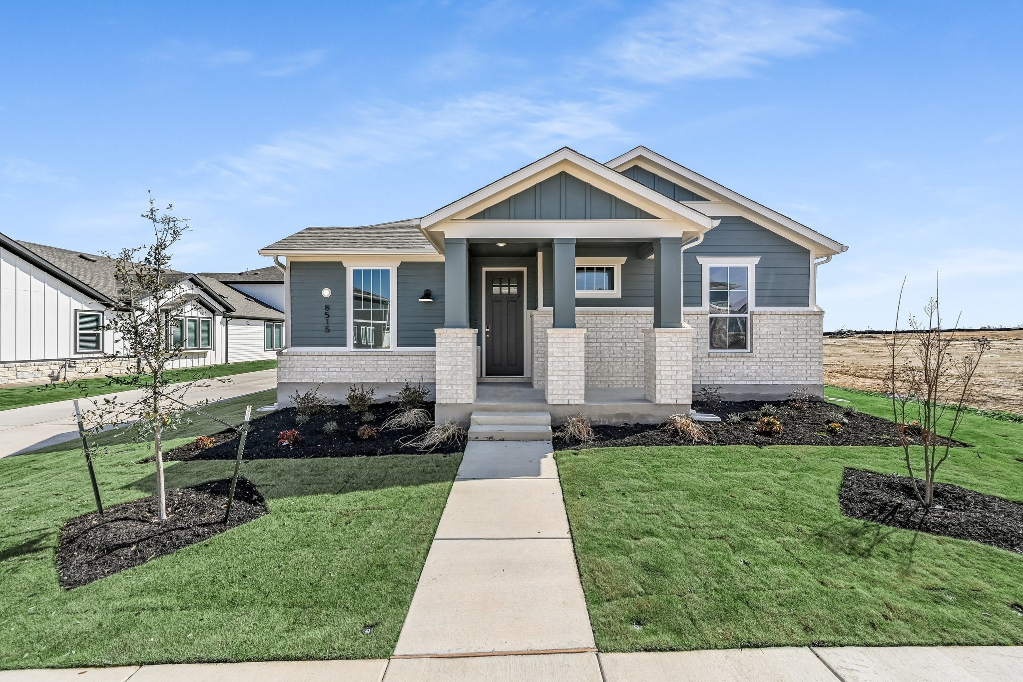 Photo of Listing #4688304