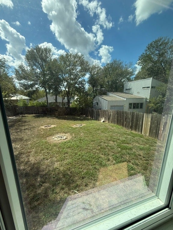 Photo of Listing #2408031