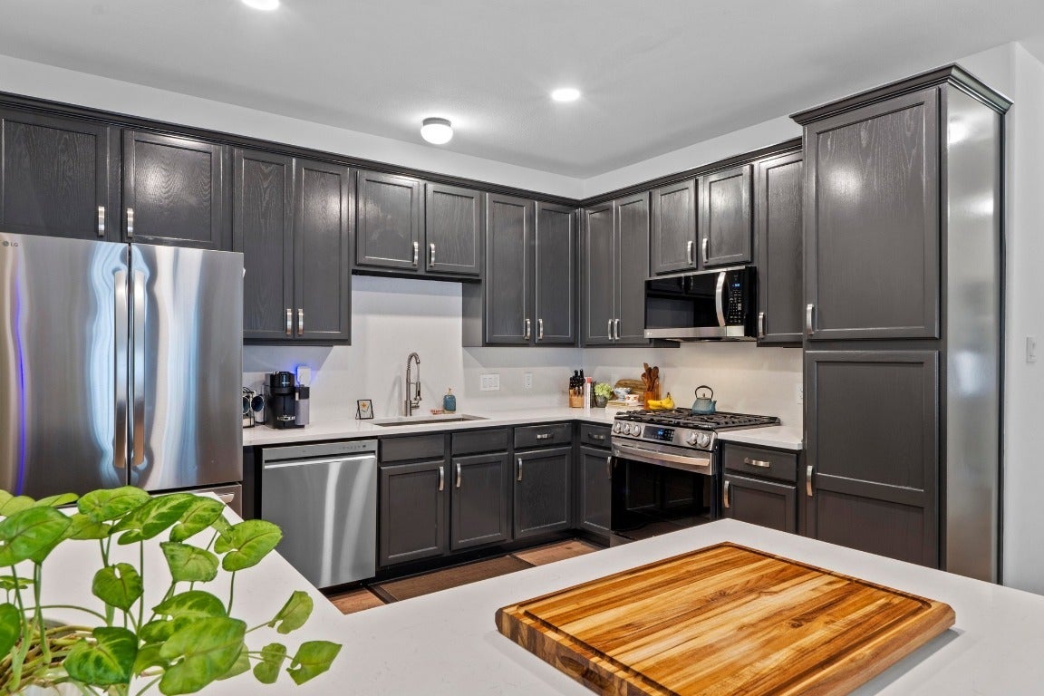 Photo of Listing #8629062