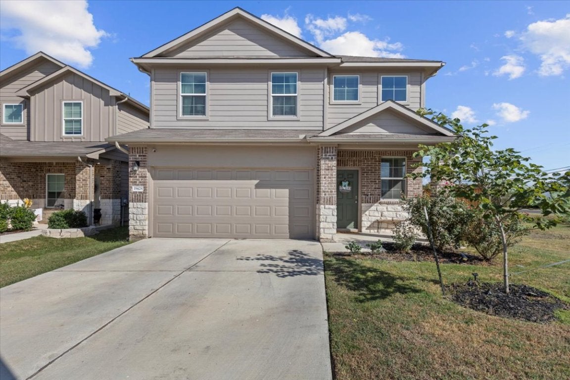 Photo of Listing #4747905