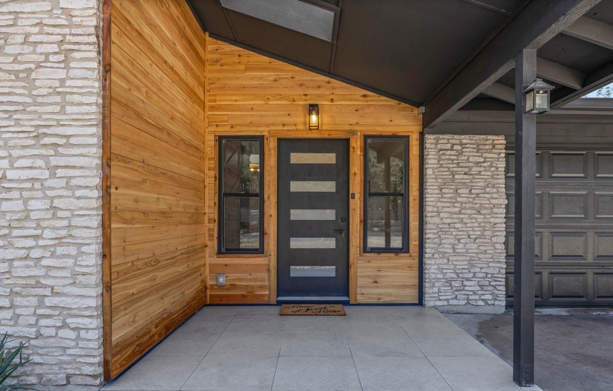 Photo of Listing #1777279