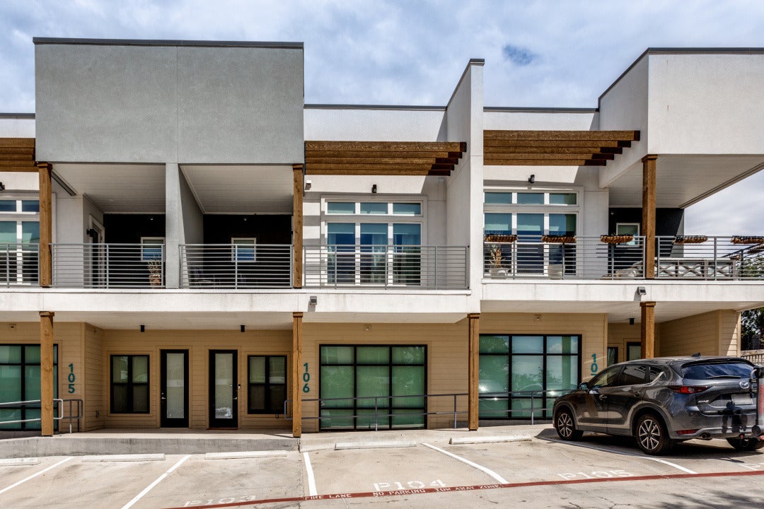 Photo of Listing #8784672