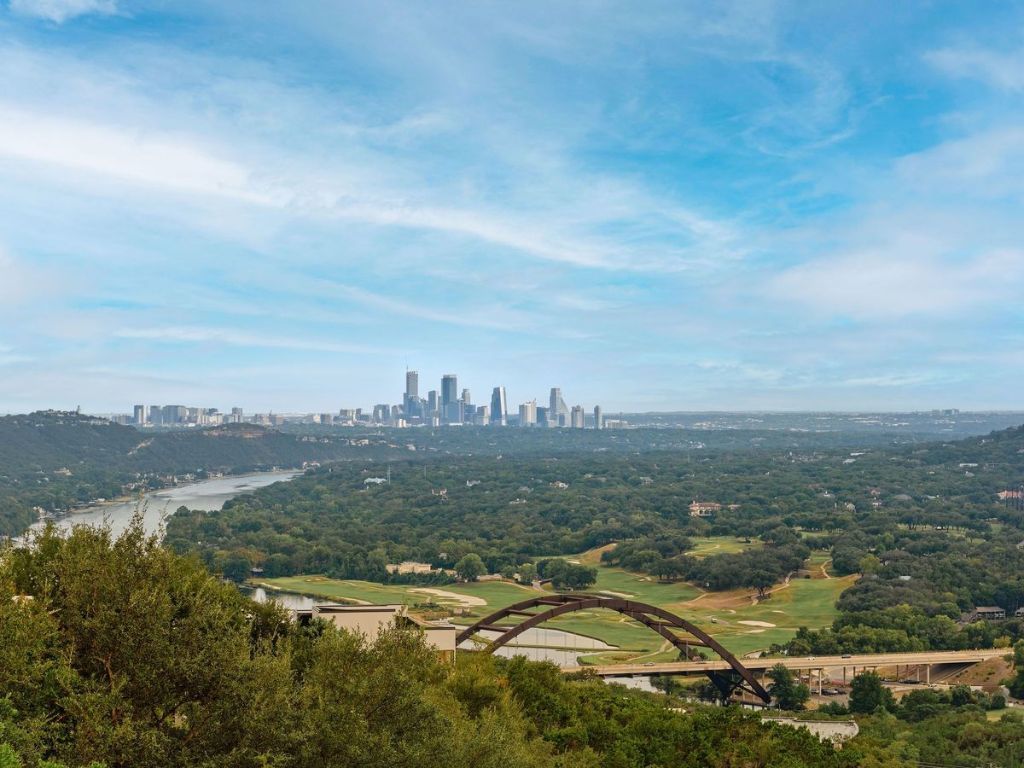 Photo of Listing #9530895