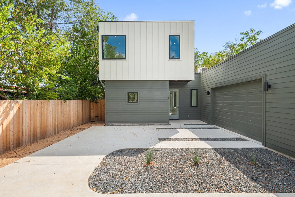 Photo of Listing #8772491