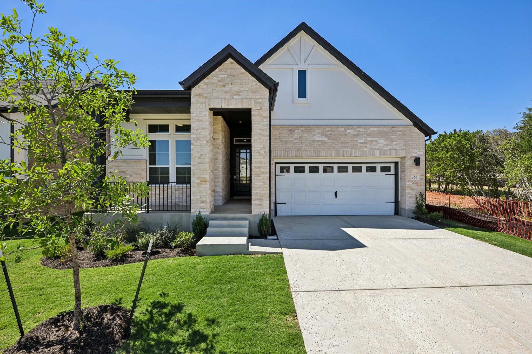 Photo of Listing #1696232