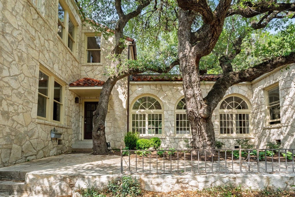 806 Rosedale Terrace, Austin