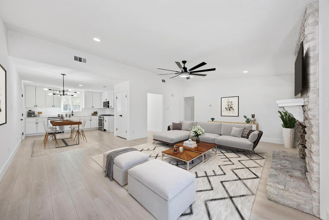 Photo of Listing #4190376