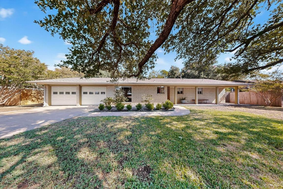 Photo of Listing #9098625