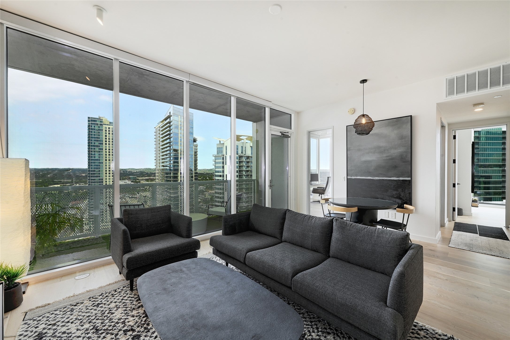 Photo of Listing #3623382