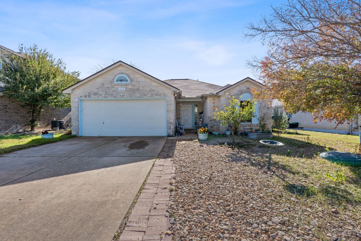 Photo of Listing #9831652