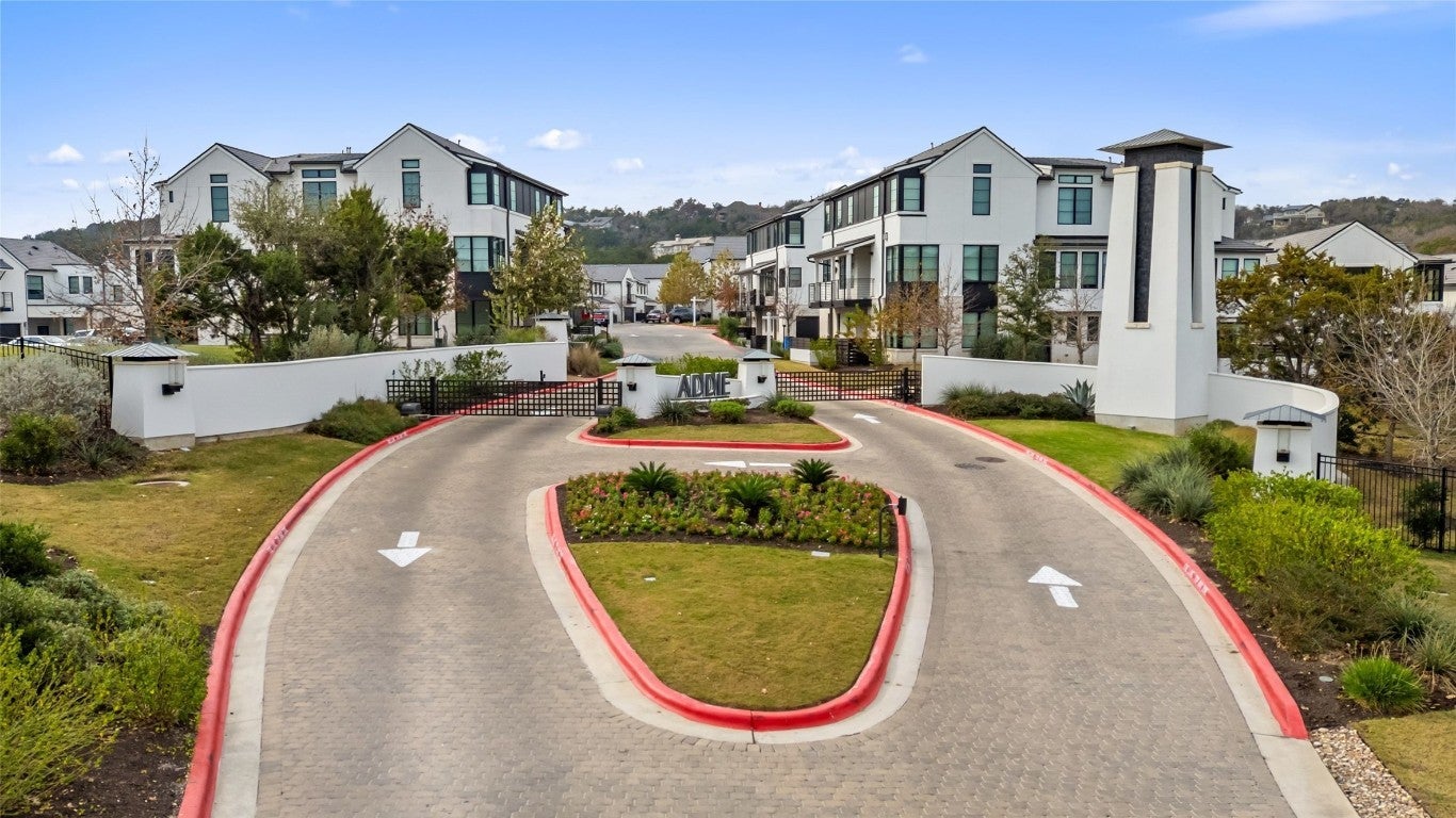 Photo of Listing #6460427