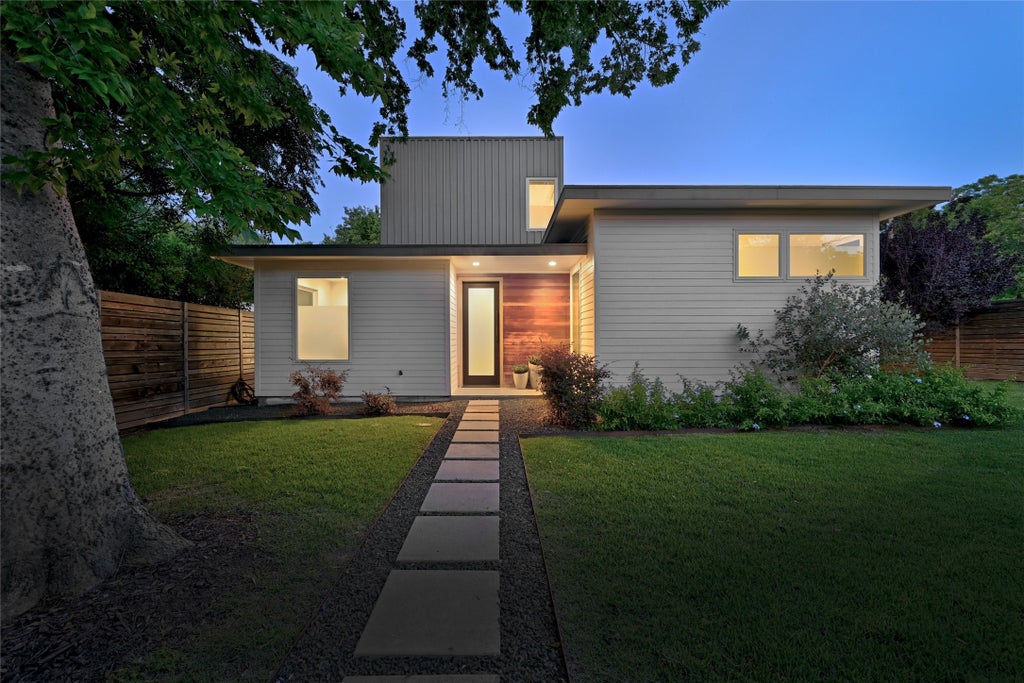 3021 Fontana Drive A, Austin