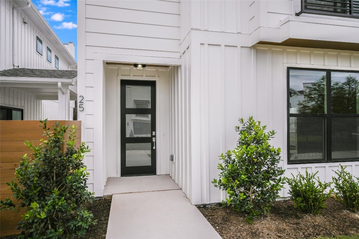 Photo of Listing #1451578