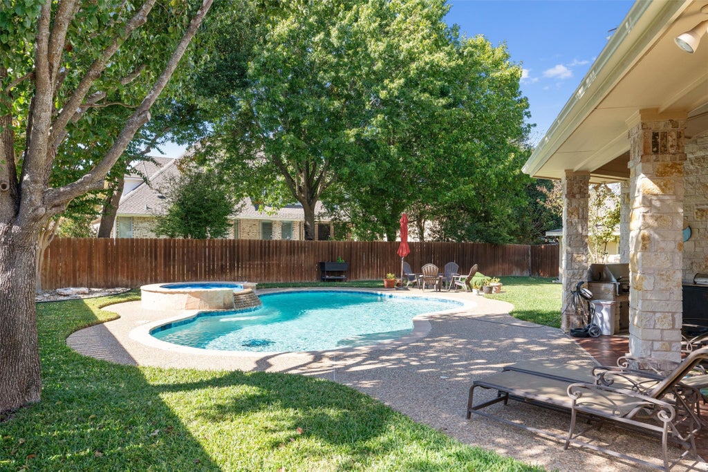 1741 West End Place, Round Rock