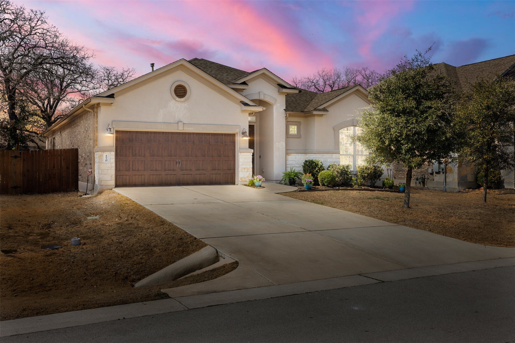 Photo of Listing #7585245