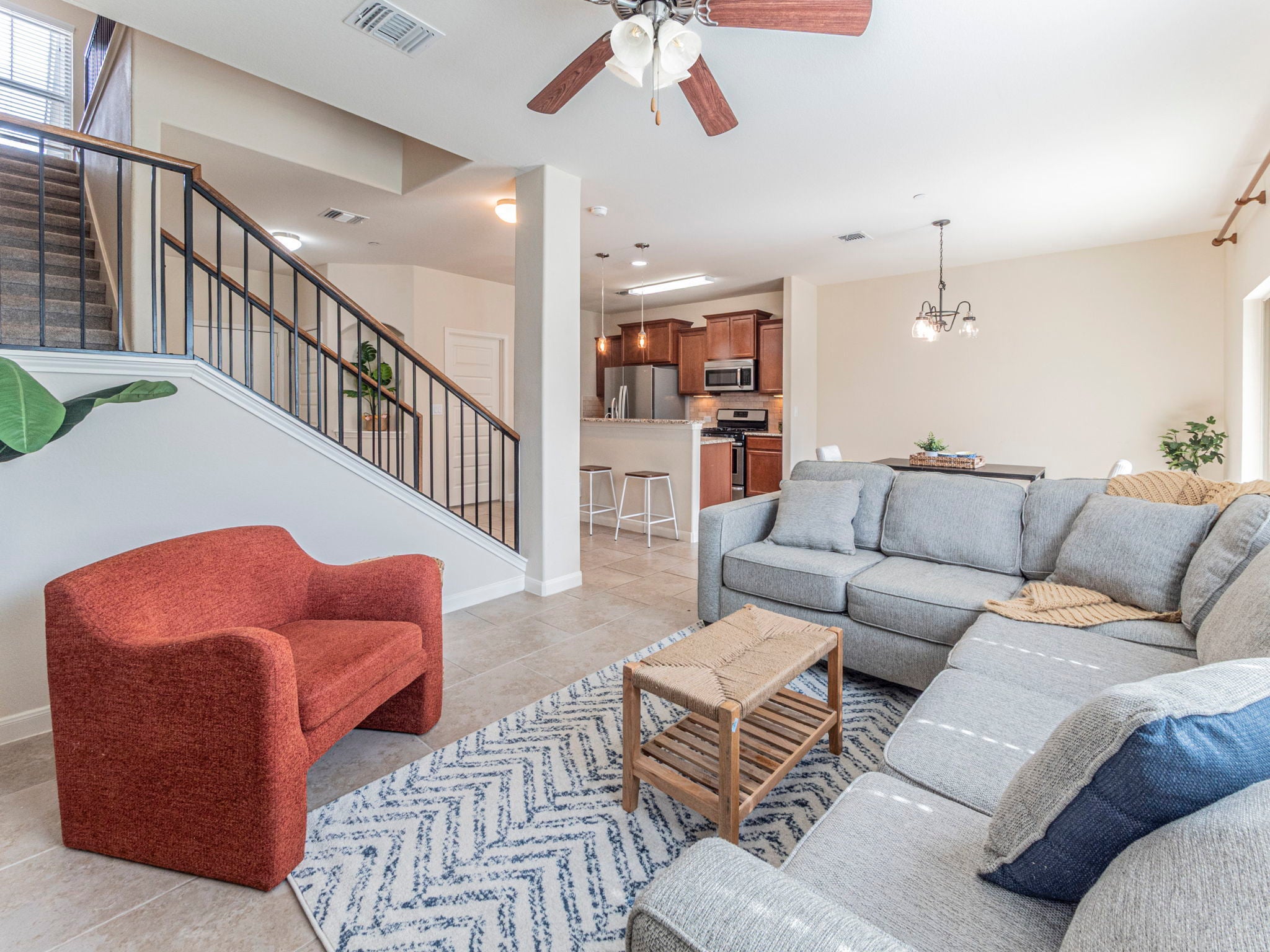 Photo of Listing #1477196