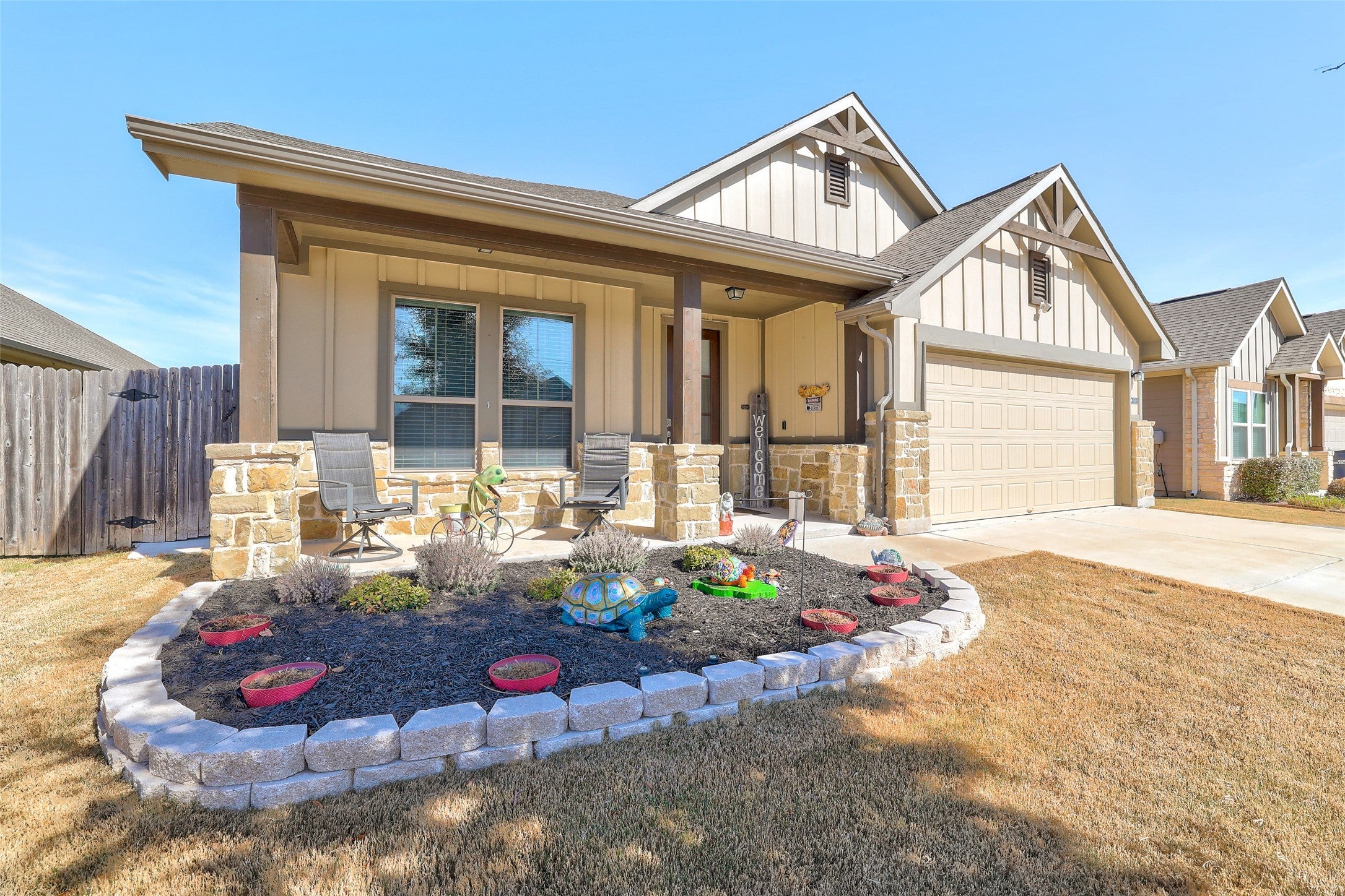 Photo of Listing #8156861