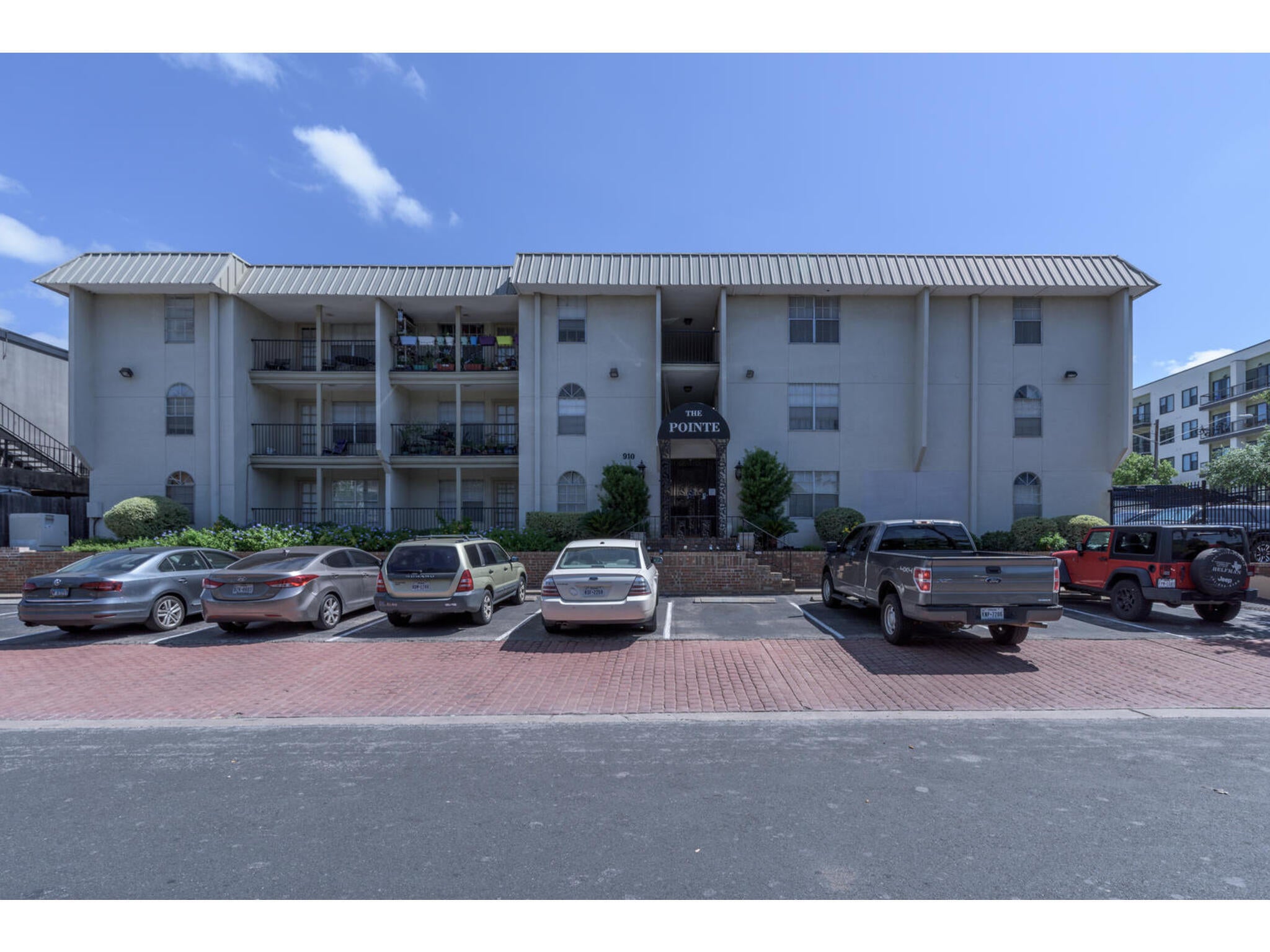 Photo of Listing #5101043