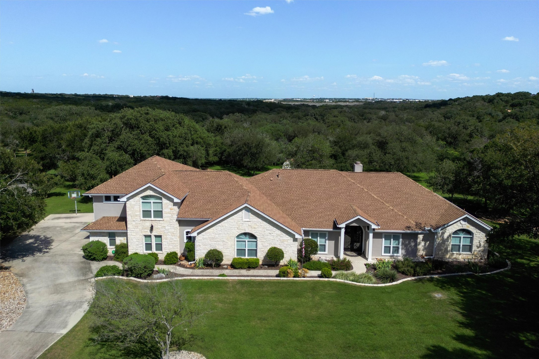 Photo of Listing #7904591