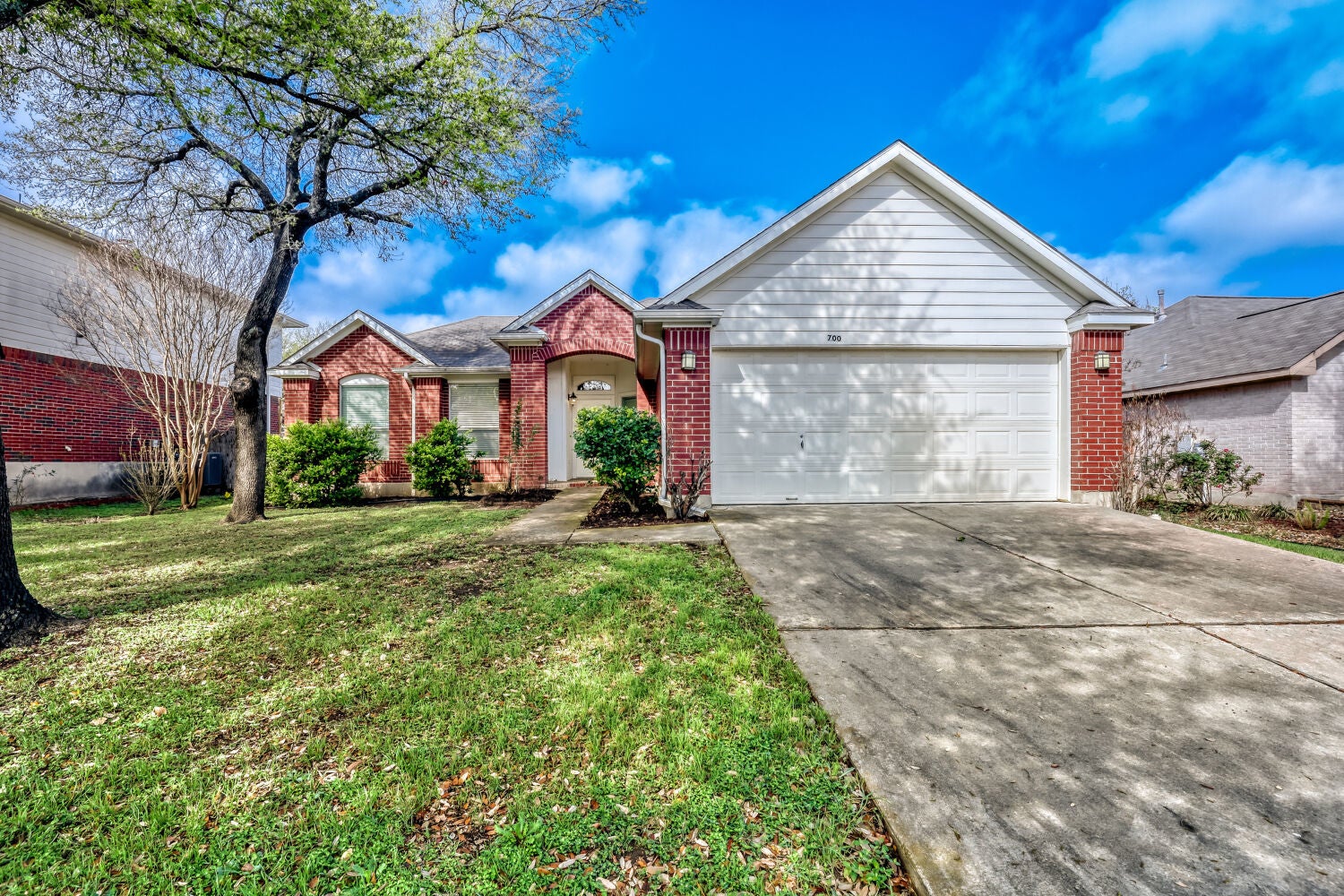 Photo of Listing #5411579