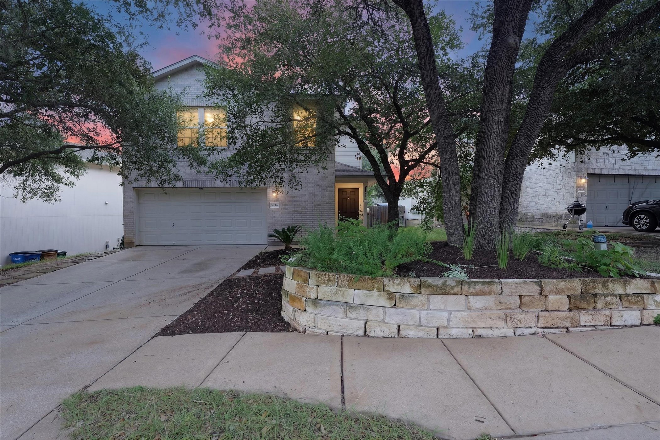 Photo of Listing #3344179