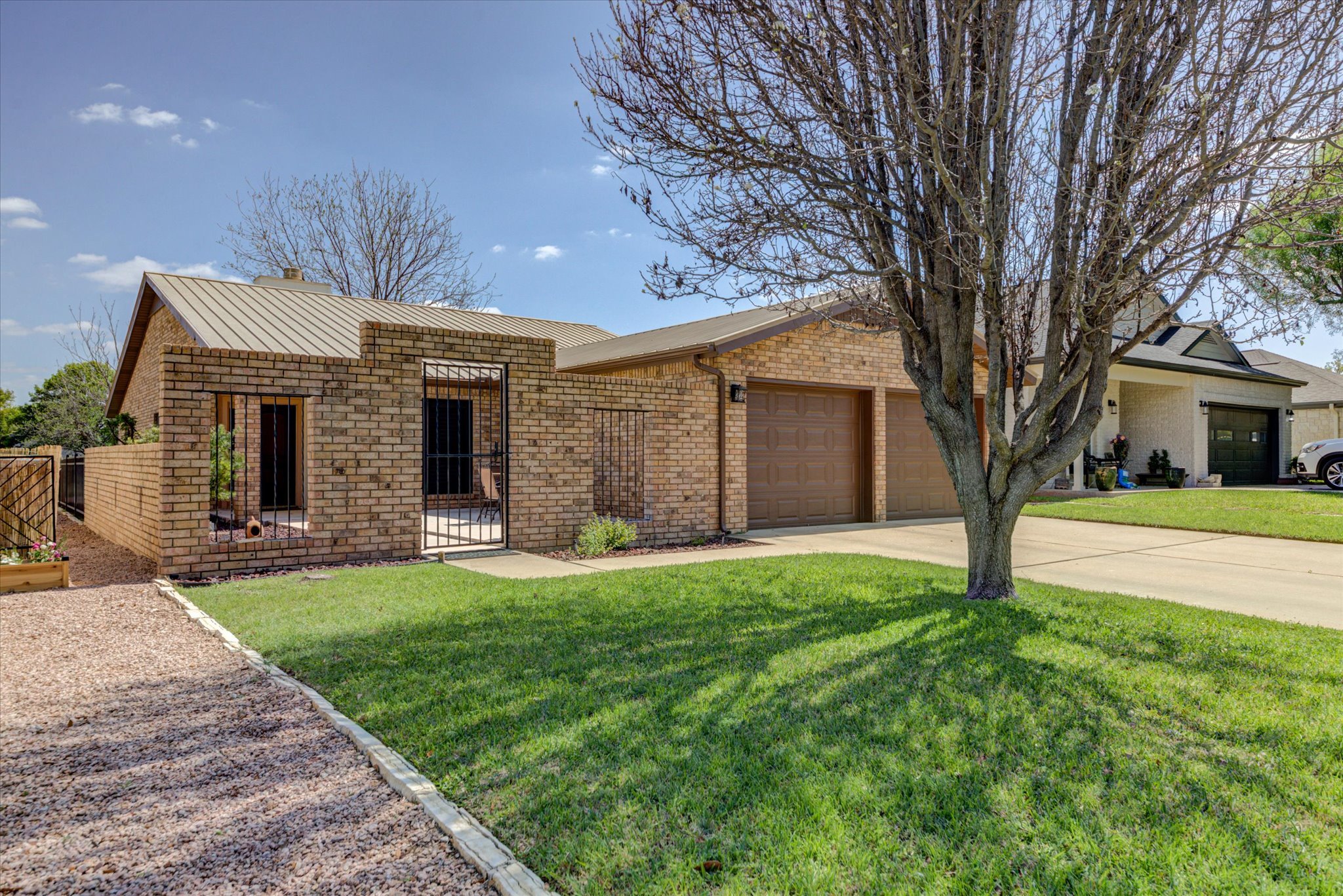 Photo of Listing #8184207