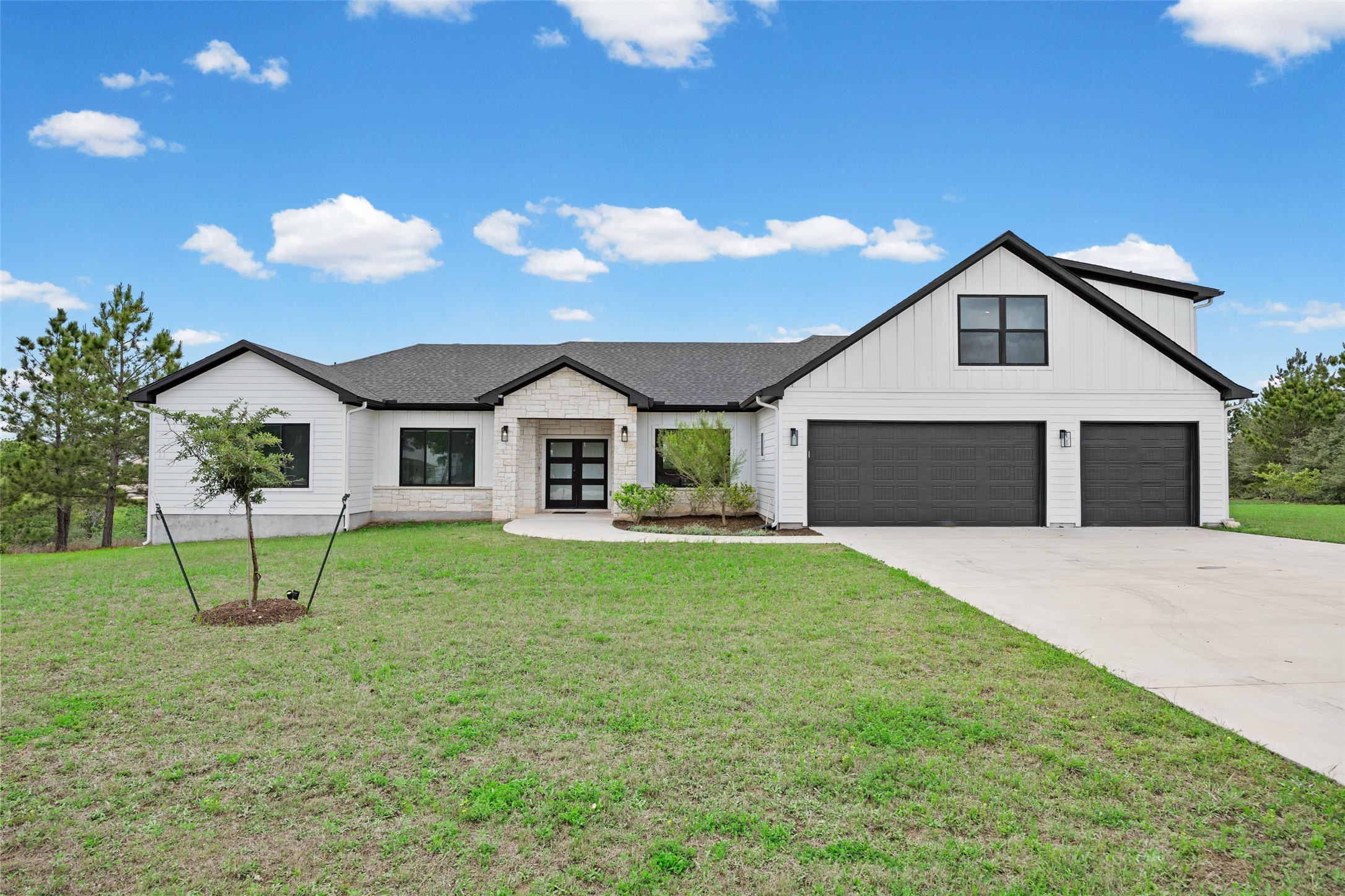 Photo of Listing #8226582