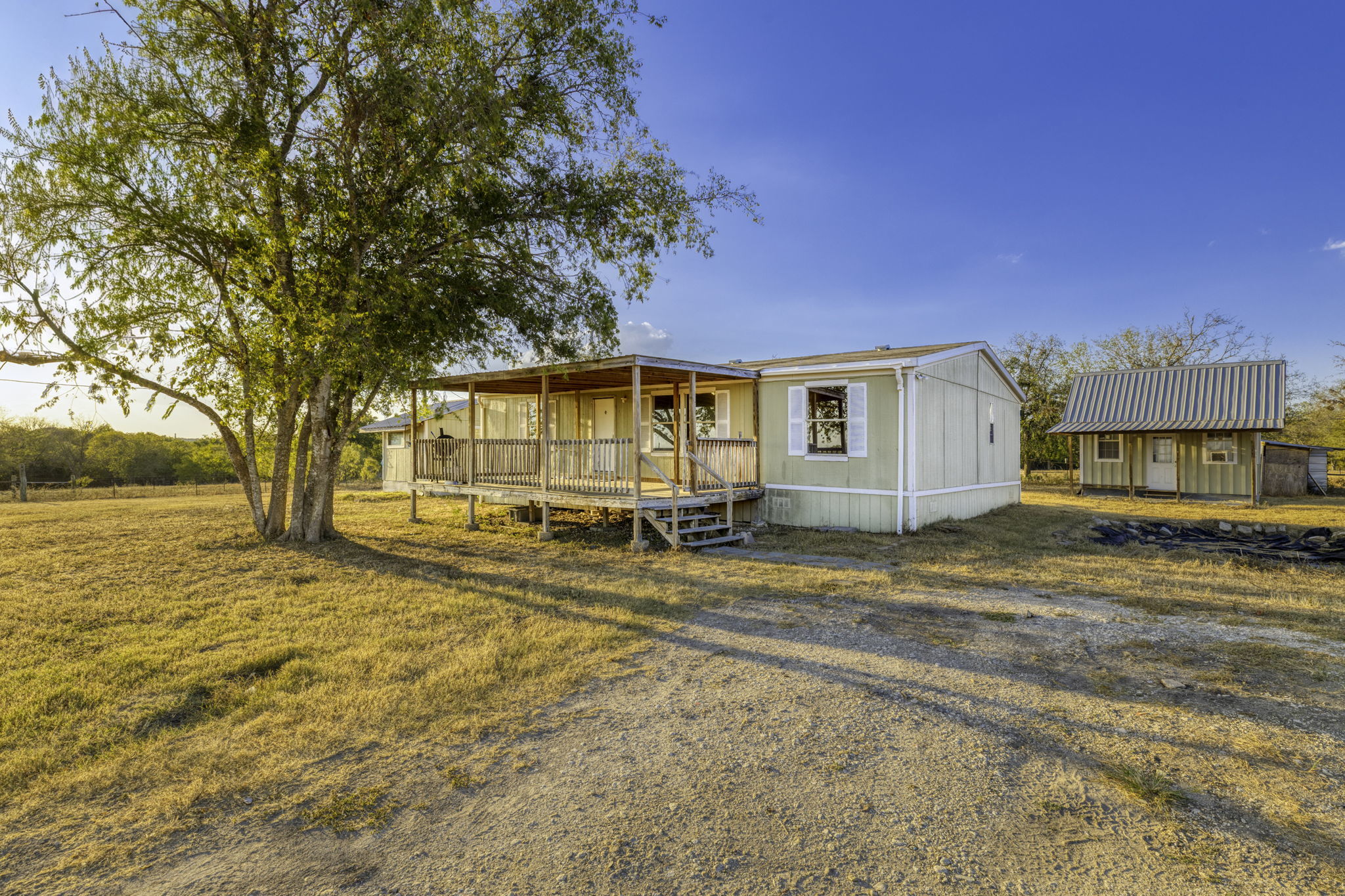 Photo of Listing #8352715