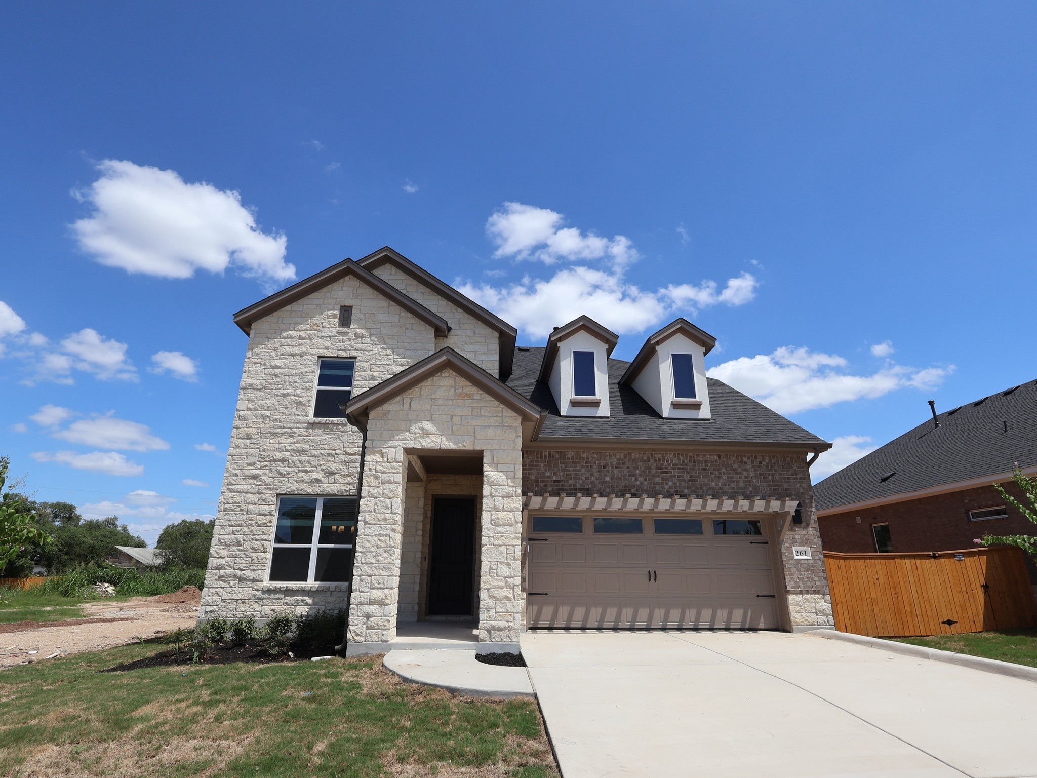 Photo of Listing #2163932