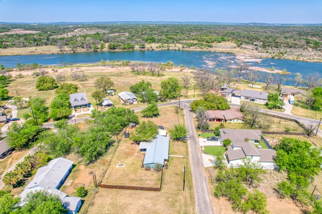 Photo of Listing #8266337