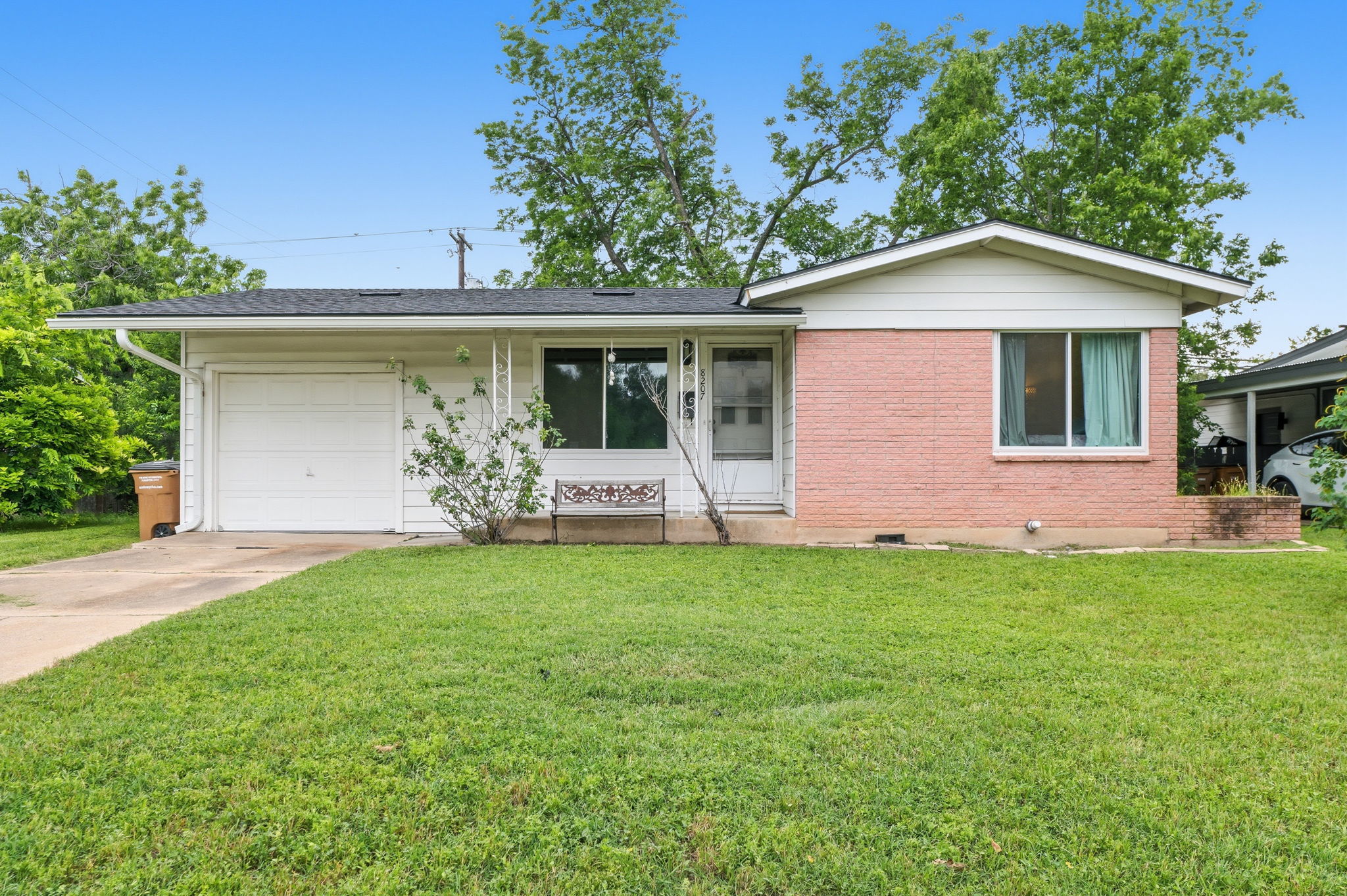 Photo of Listing #3112743
