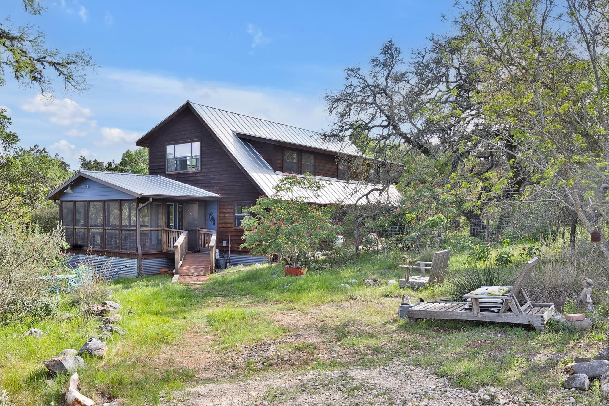Photo of Listing #1498178