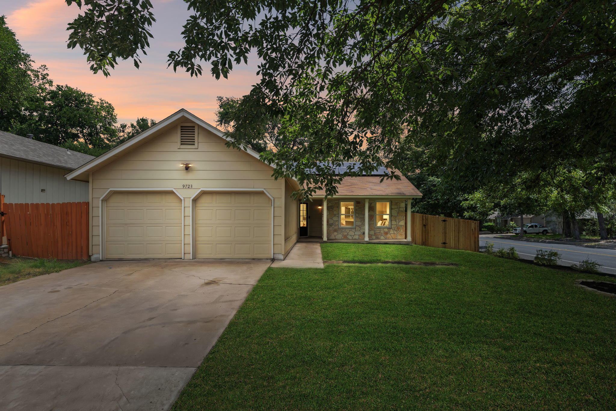 Photo of Listing #8841423