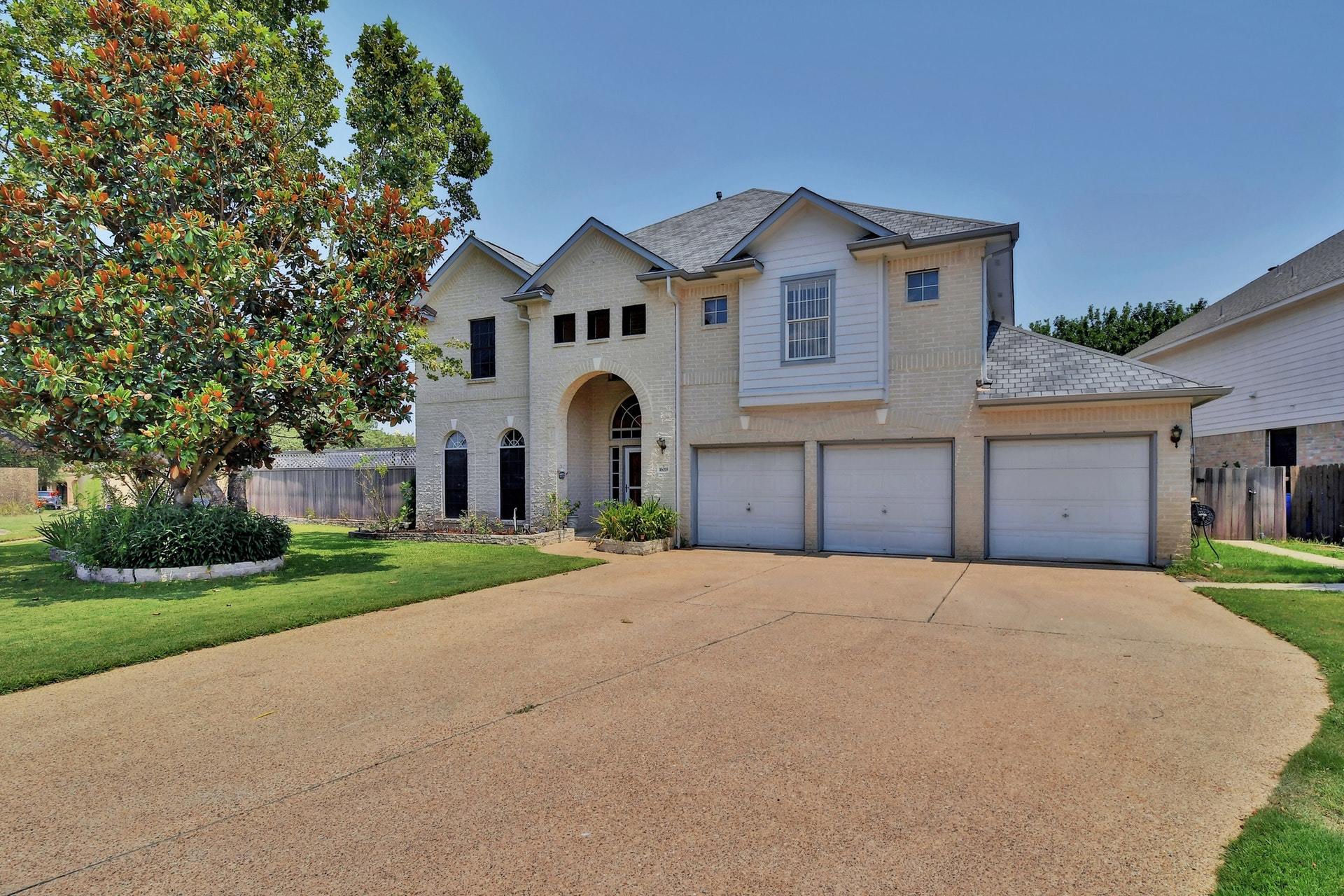 Photo of Listing #2499703