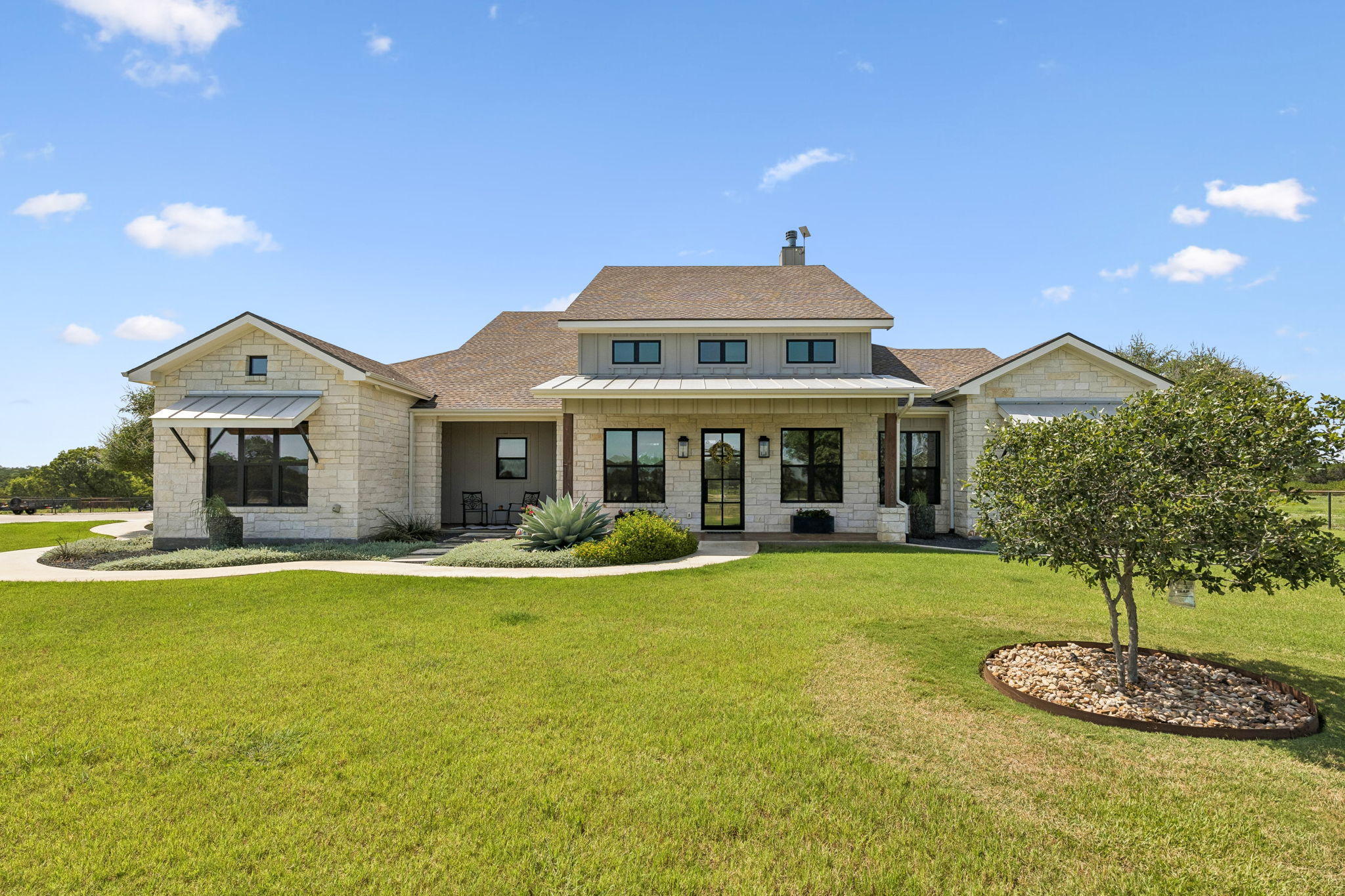 Photo of Listing #5396223