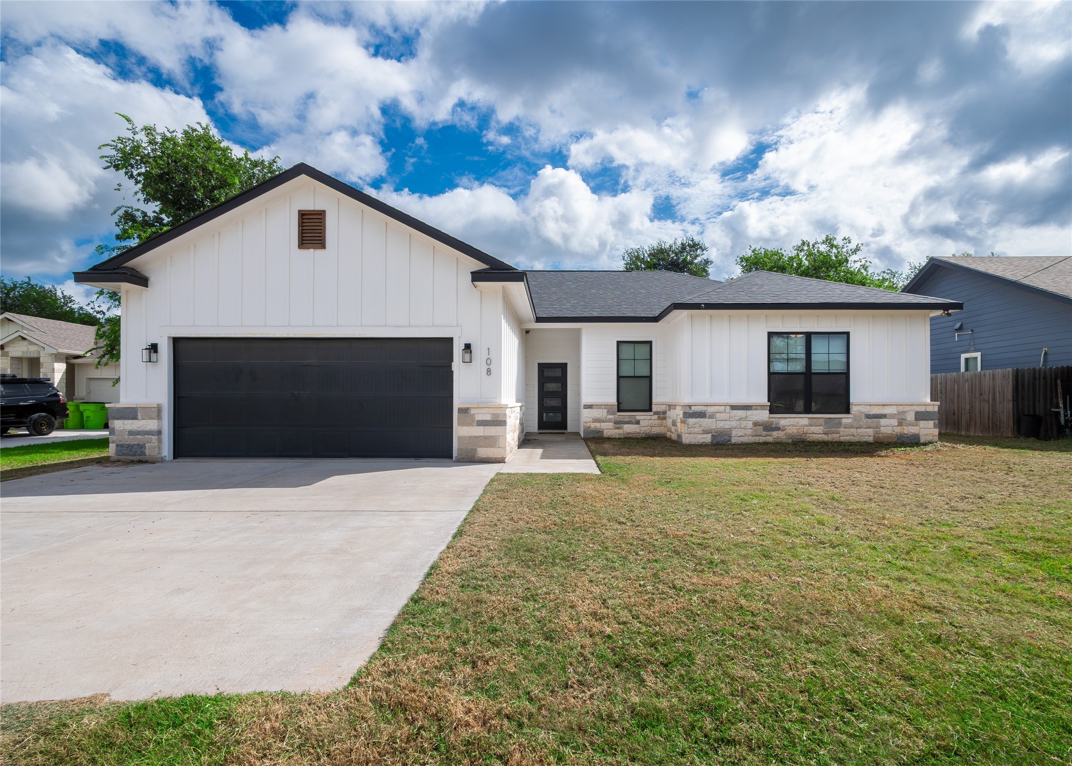 Photo of Listing #8897529