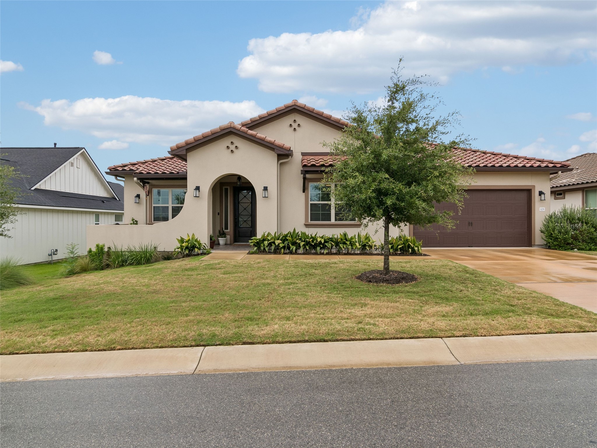 Photo of Listing #3314296
