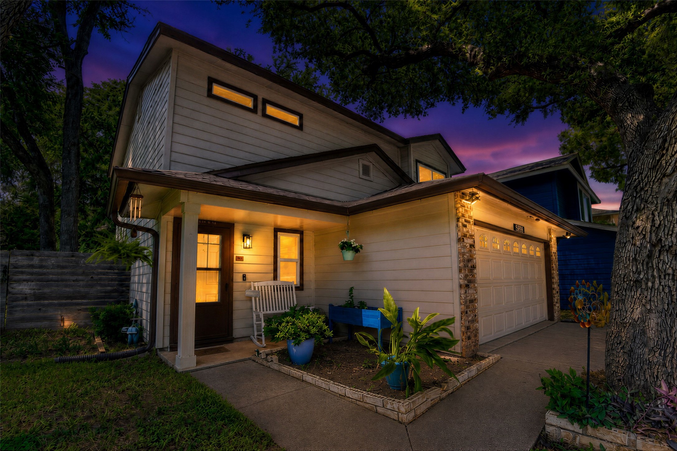 Photo of Listing #1648735